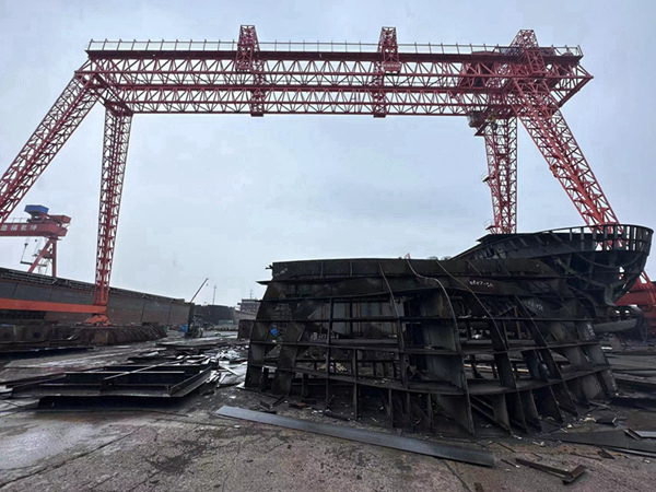 江蘇鎮江造船門式起重機廠家造船門式起重機精準作業定位