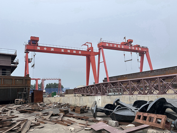 福建泉州造船門式起重機(jī)廠家造船門式起重機(jī)定位精度高