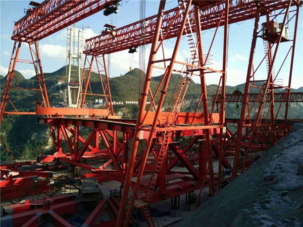 呼和浩特龍門吊廠家每臺(tái)龍門吊一律廠價(jià)直銷